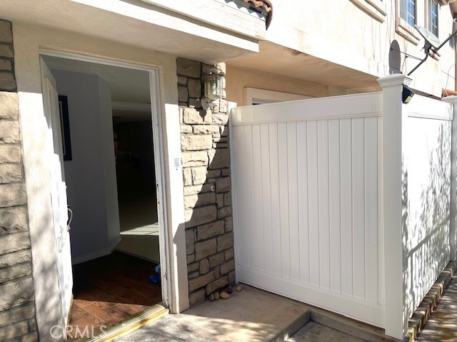 312 S Arroyo Drive E