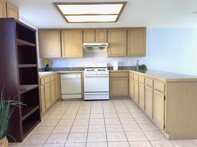 312 S Arroyo Drive E