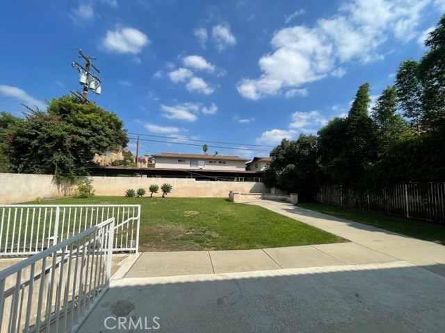 312 S Arroyo Drive E