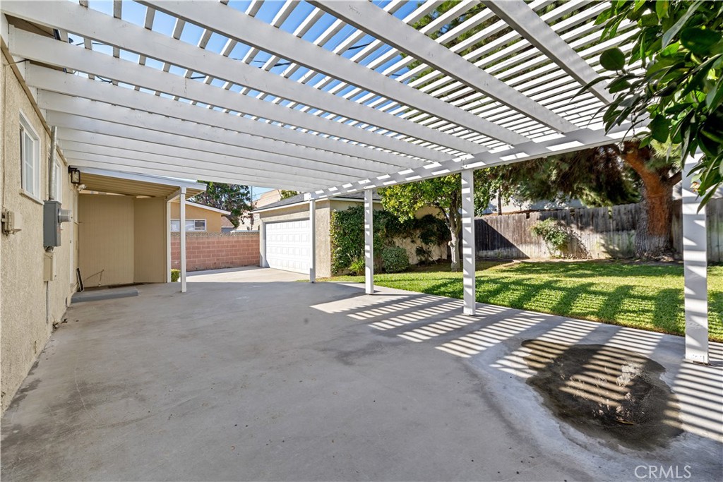 8433 Poinsettia Drive