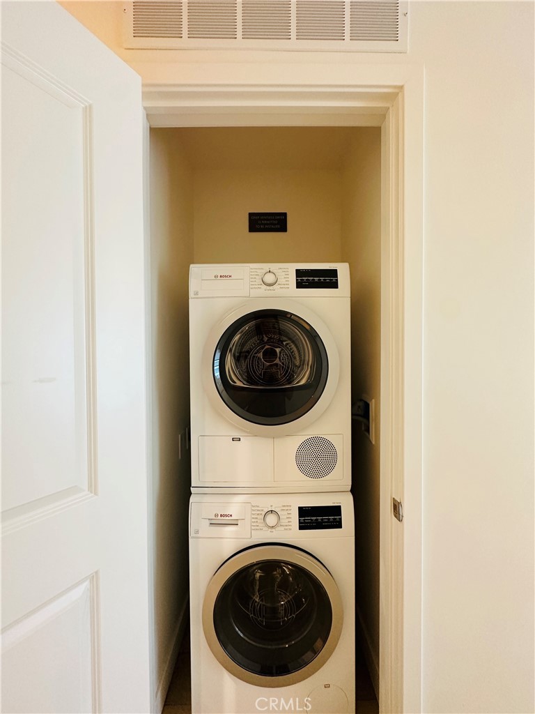 400 S Broadway 816