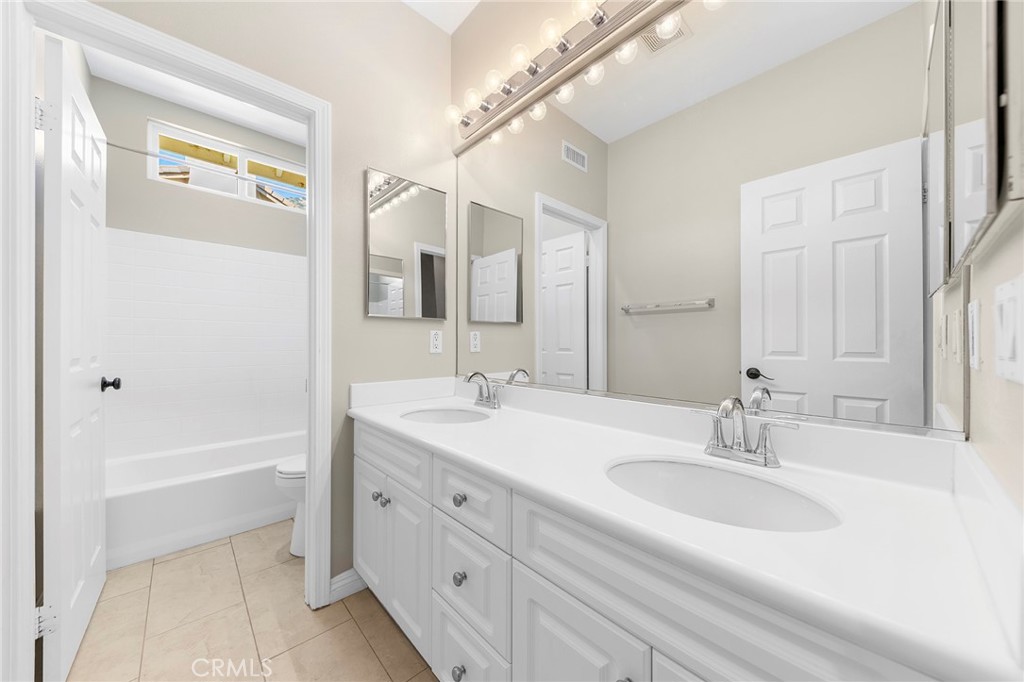 36 Mountain Laurel Way