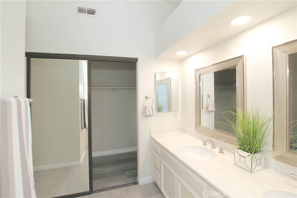 17048 Kirk View Drive
