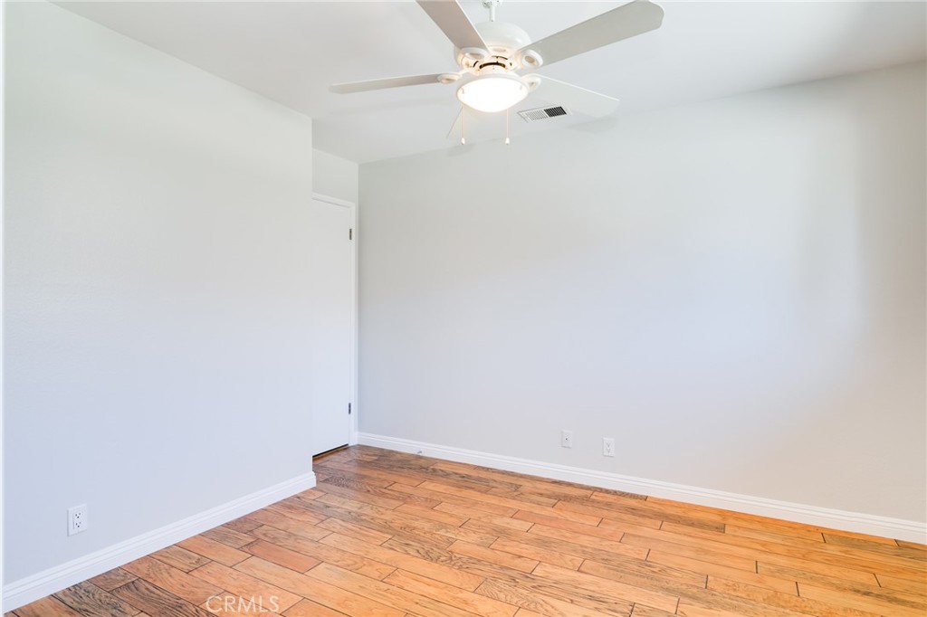 313 E Duarte Road 1