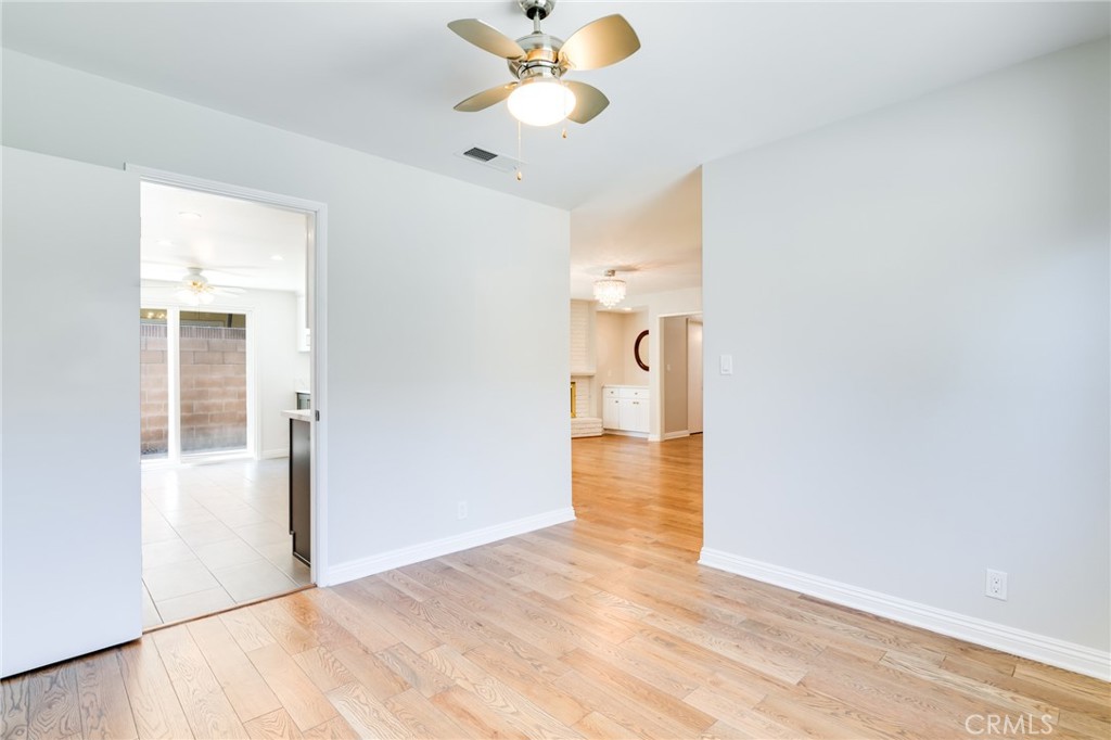 313 E Duarte Road 1