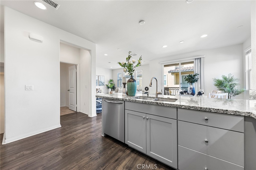 2428 S Fremont Avenue 2
