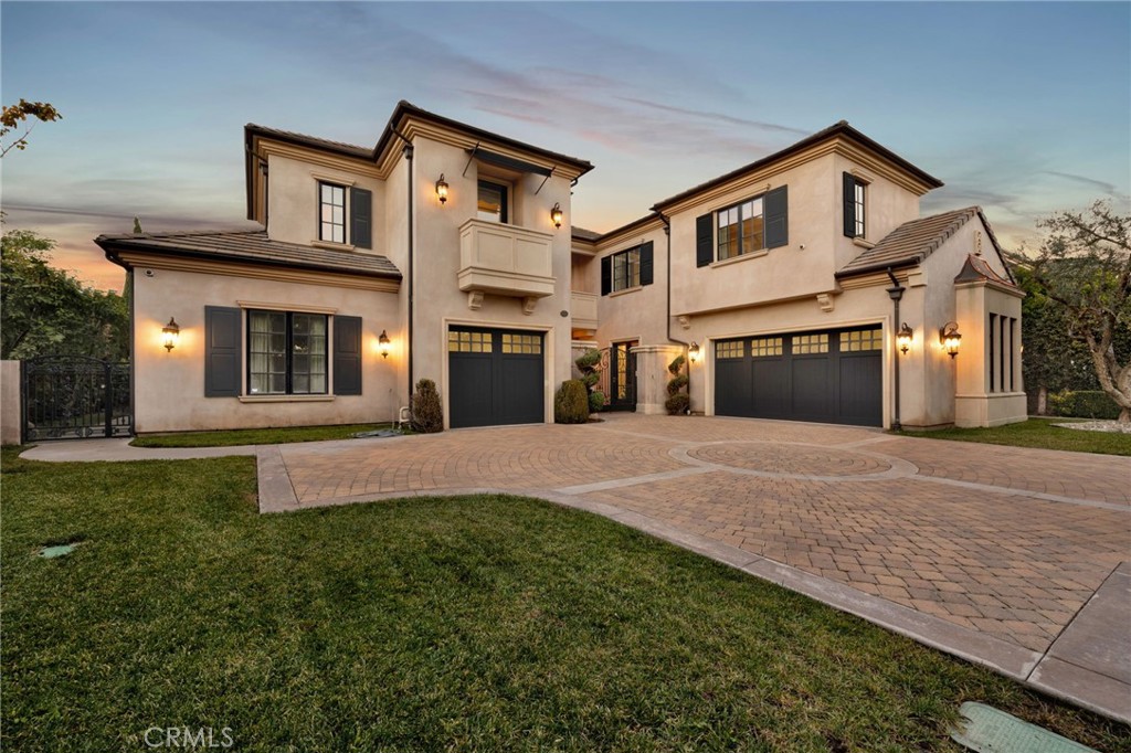 175 W La Sierra Drive