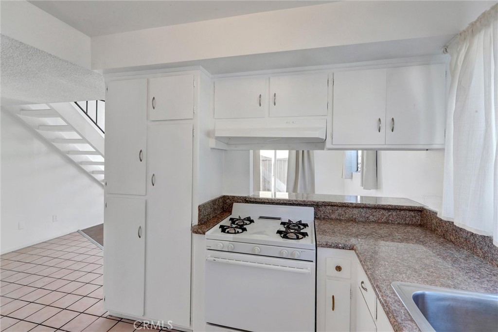 428 E Foothill Boulevard A