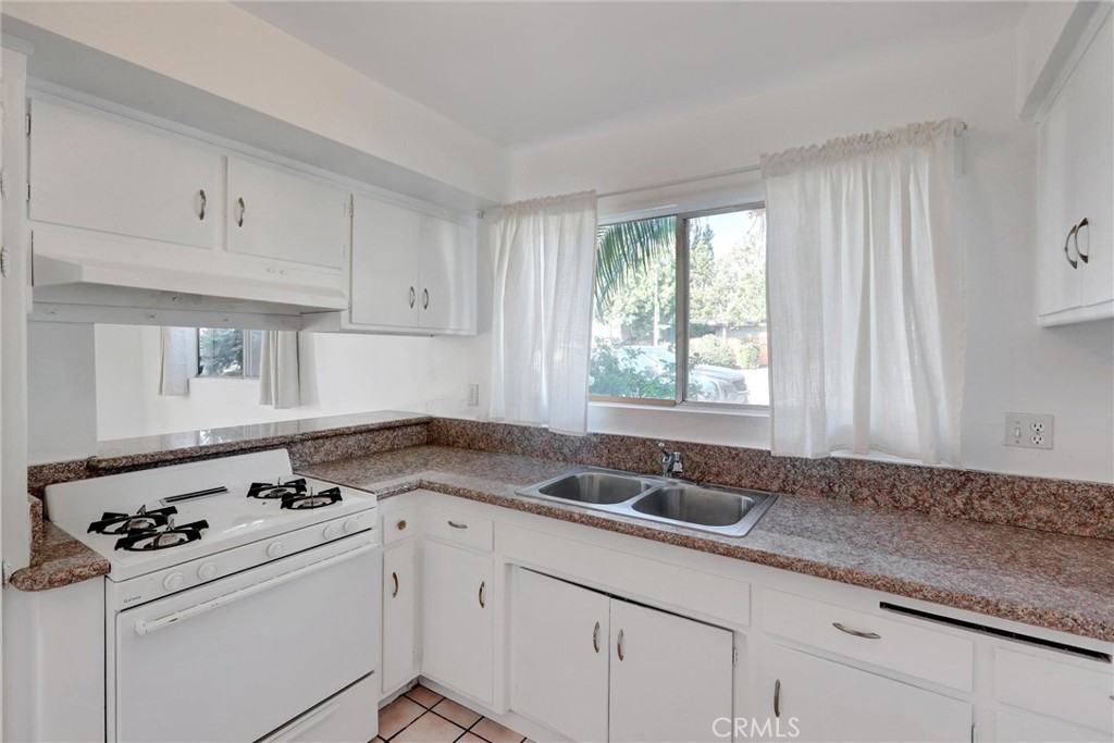 428 E Foothill Boulevard A