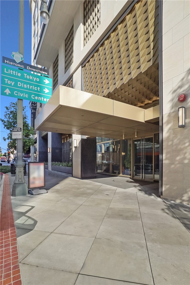 400 S Broadway 610