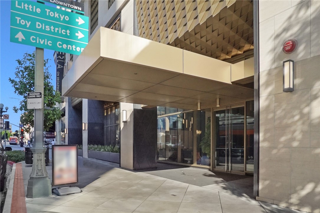 400 S Broadway 610