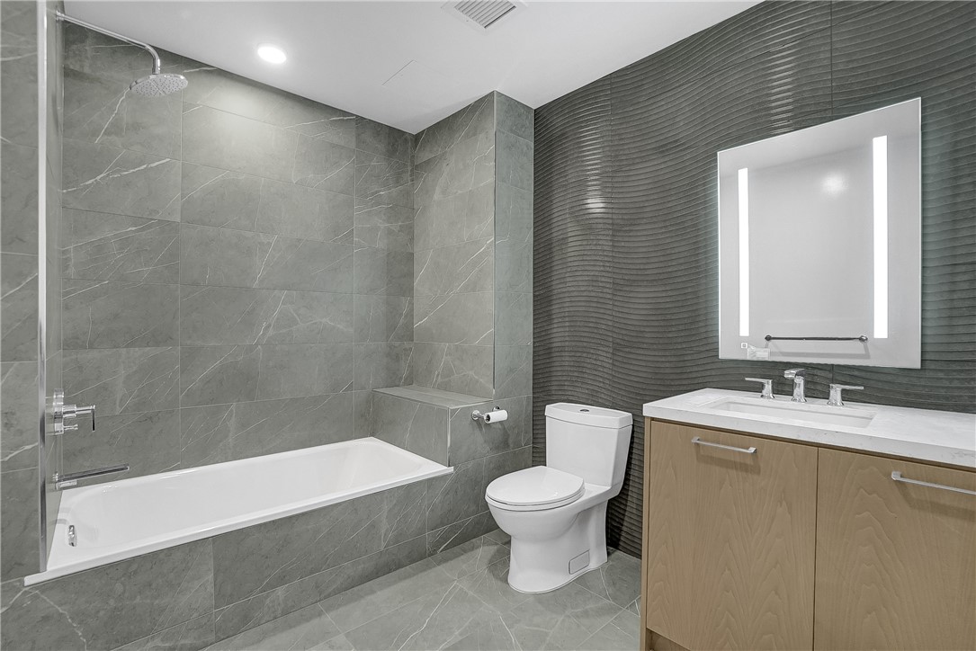 400 S Broadway 610