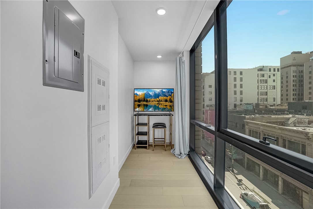 400 S Broadway 610