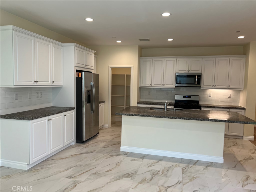 3930 S Merryvale Way