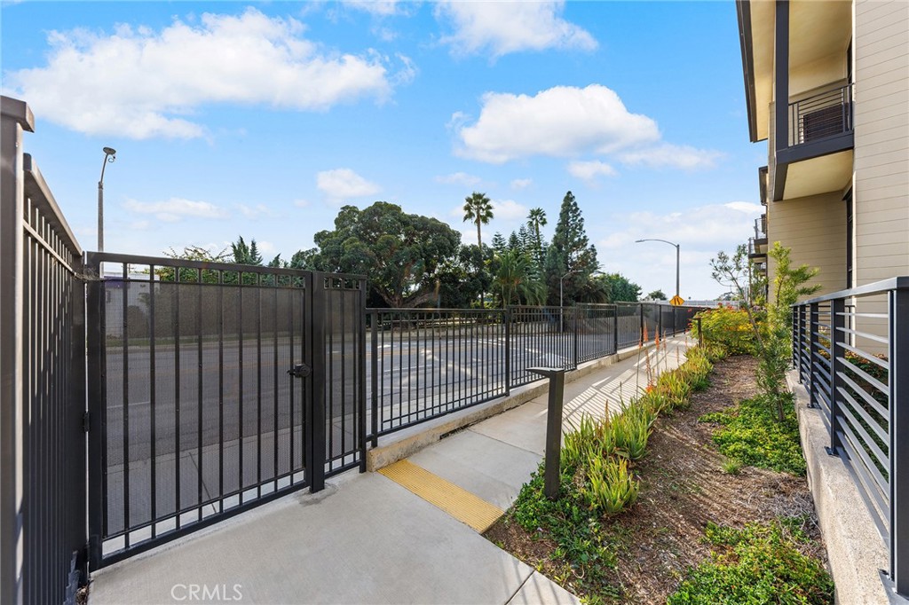 503 N. Santa Anita Ave. F
