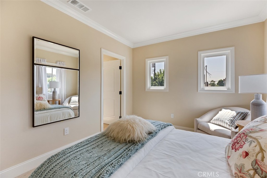 409 California Street B