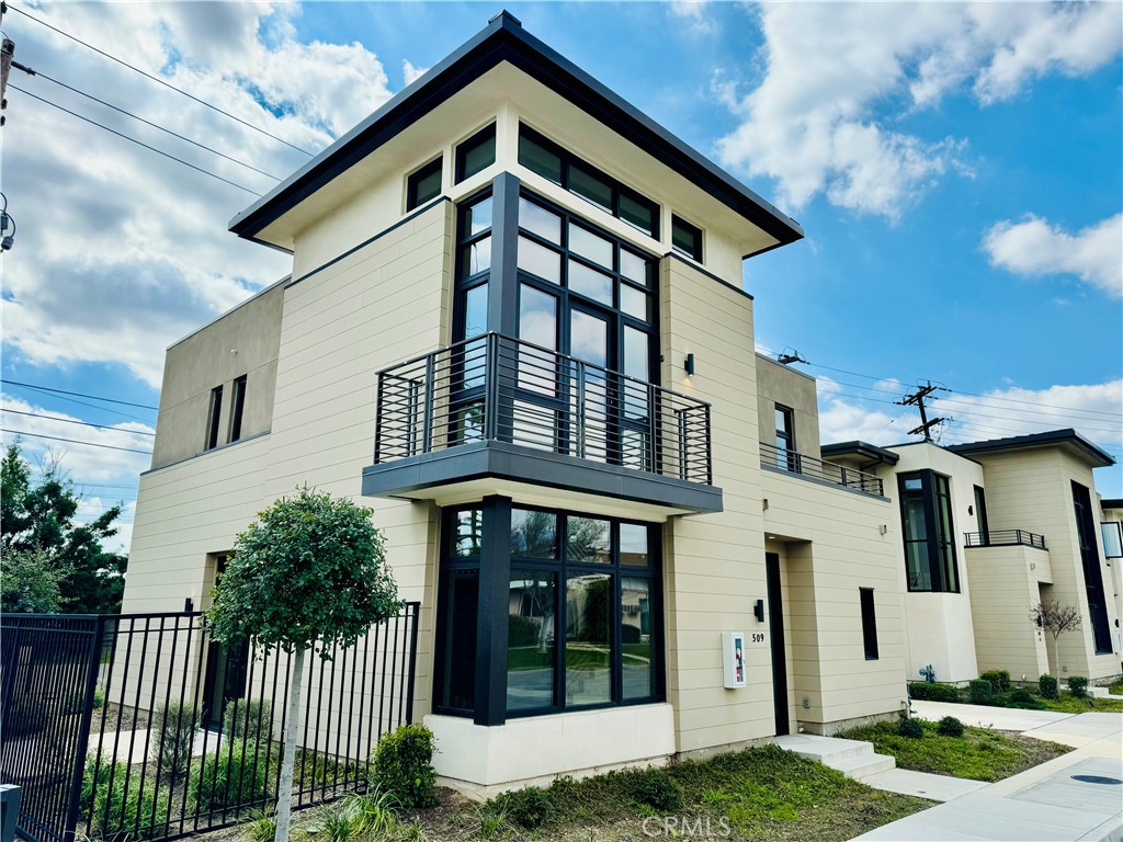 509 N. Santa Anita Ave.