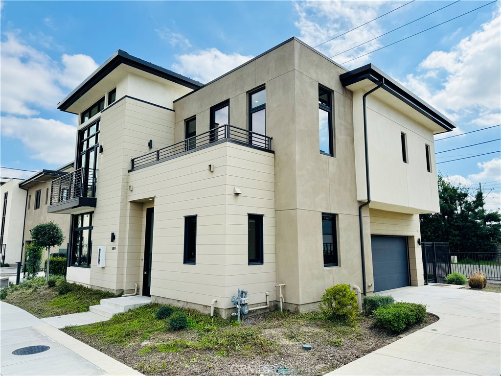 509 N. Santa Anita Ave.