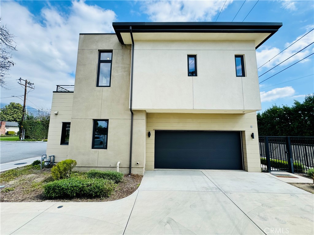 509 N. Santa Anita Ave.