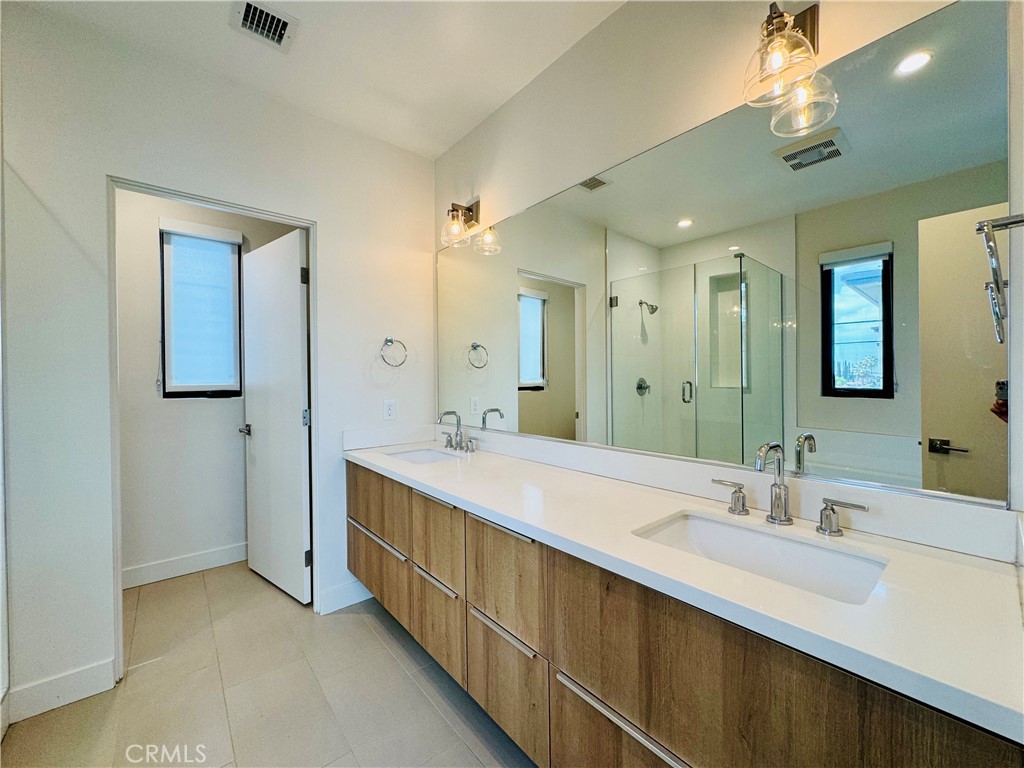 509 N. Santa Anita Ave.