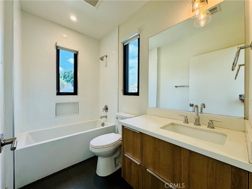 509 N. Santa Anita Ave.