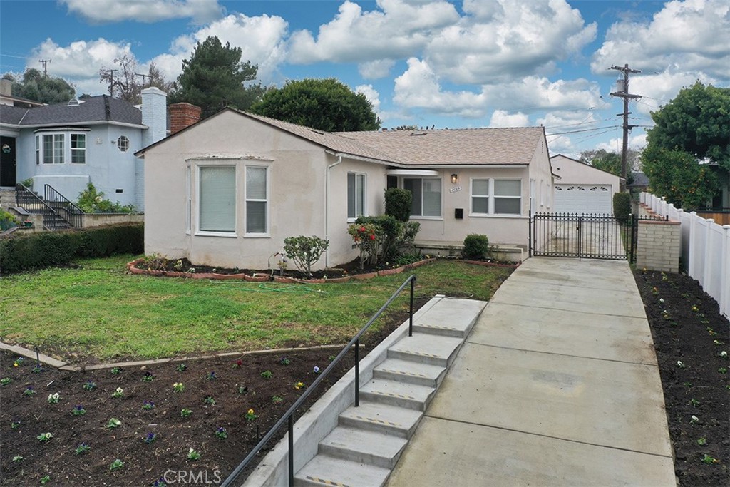 2615 Westminster Avenue