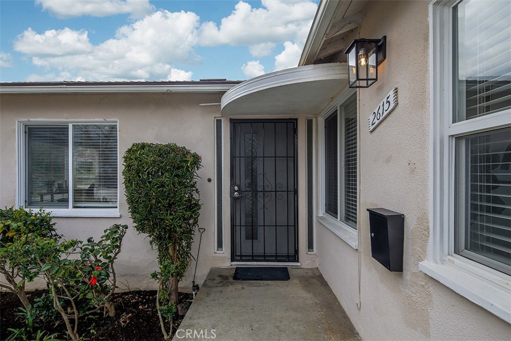 2615 Westminster Avenue