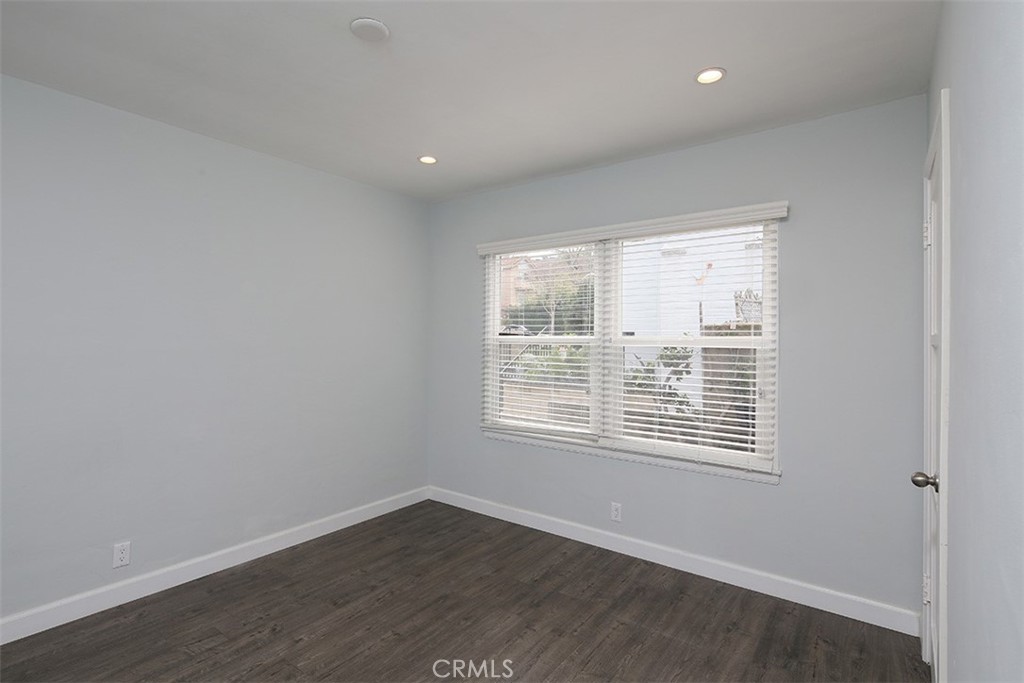 2615 Westminster Avenue