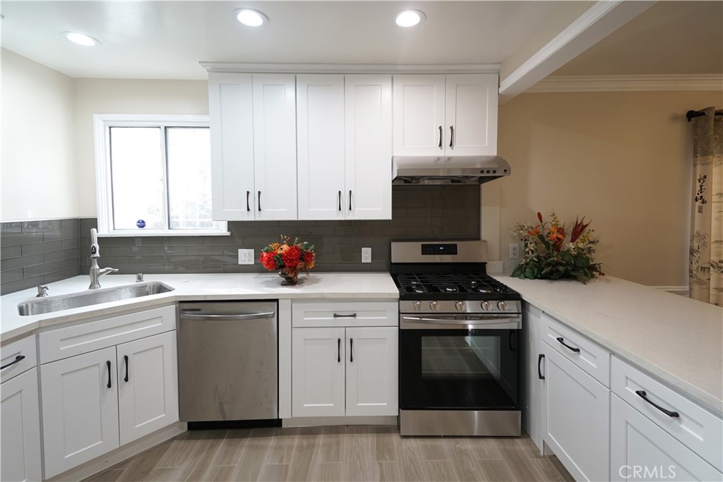 9400 Cattaraugus Avenue