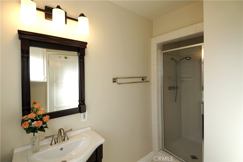 9400 Cattaraugus Avenue