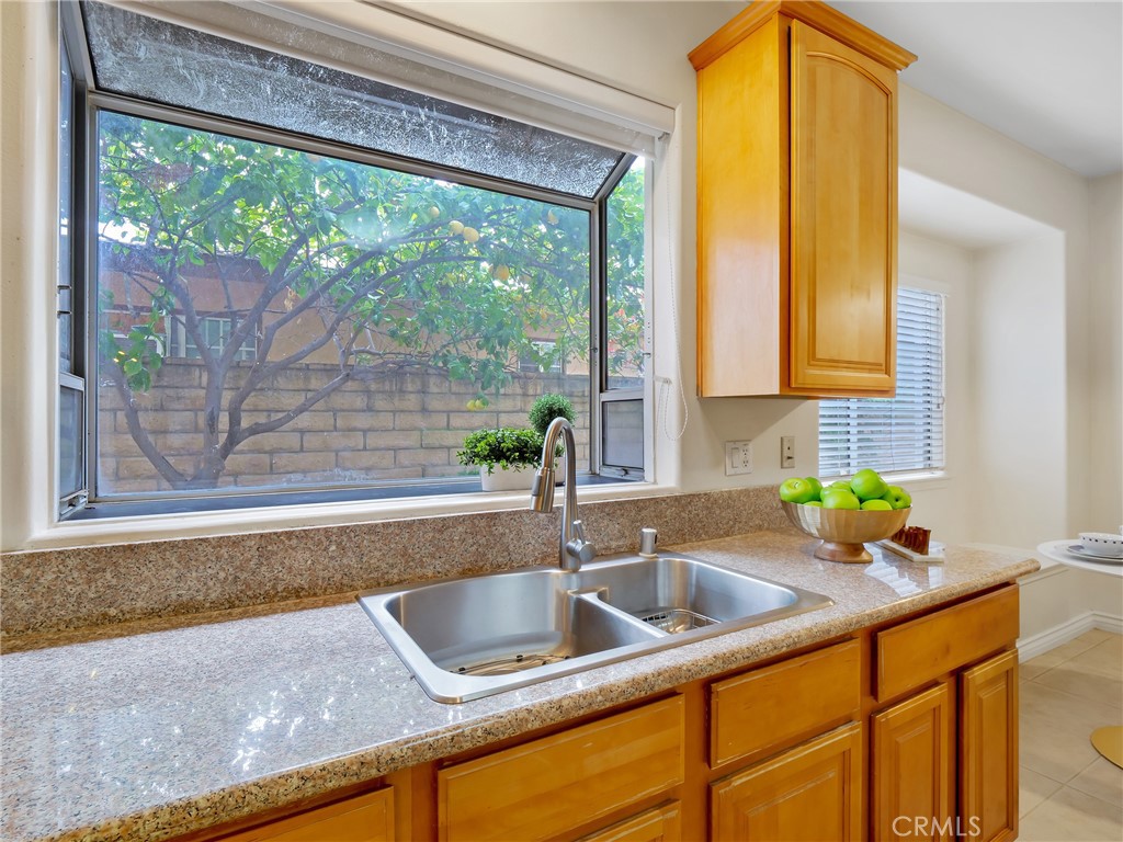 425 El Dorado Street A