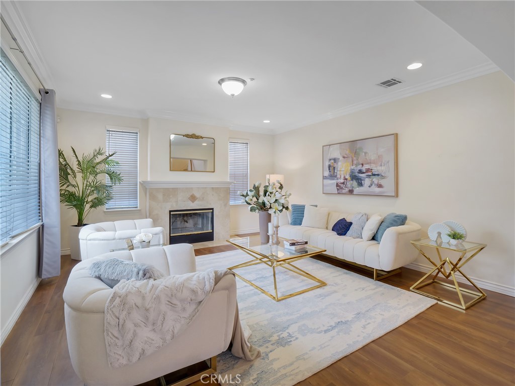 425 El Dorado Street A