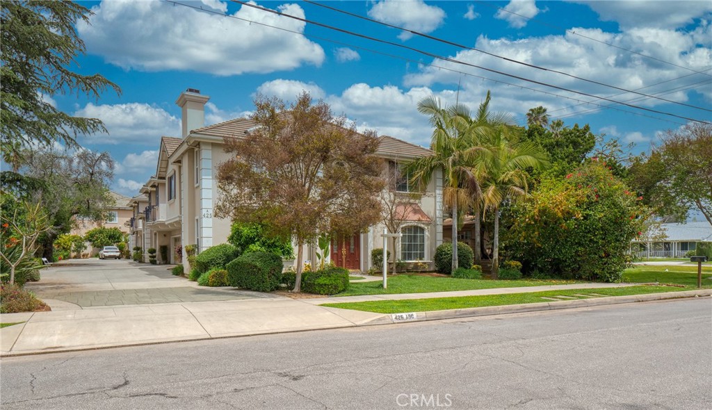 425 El Dorado Street A