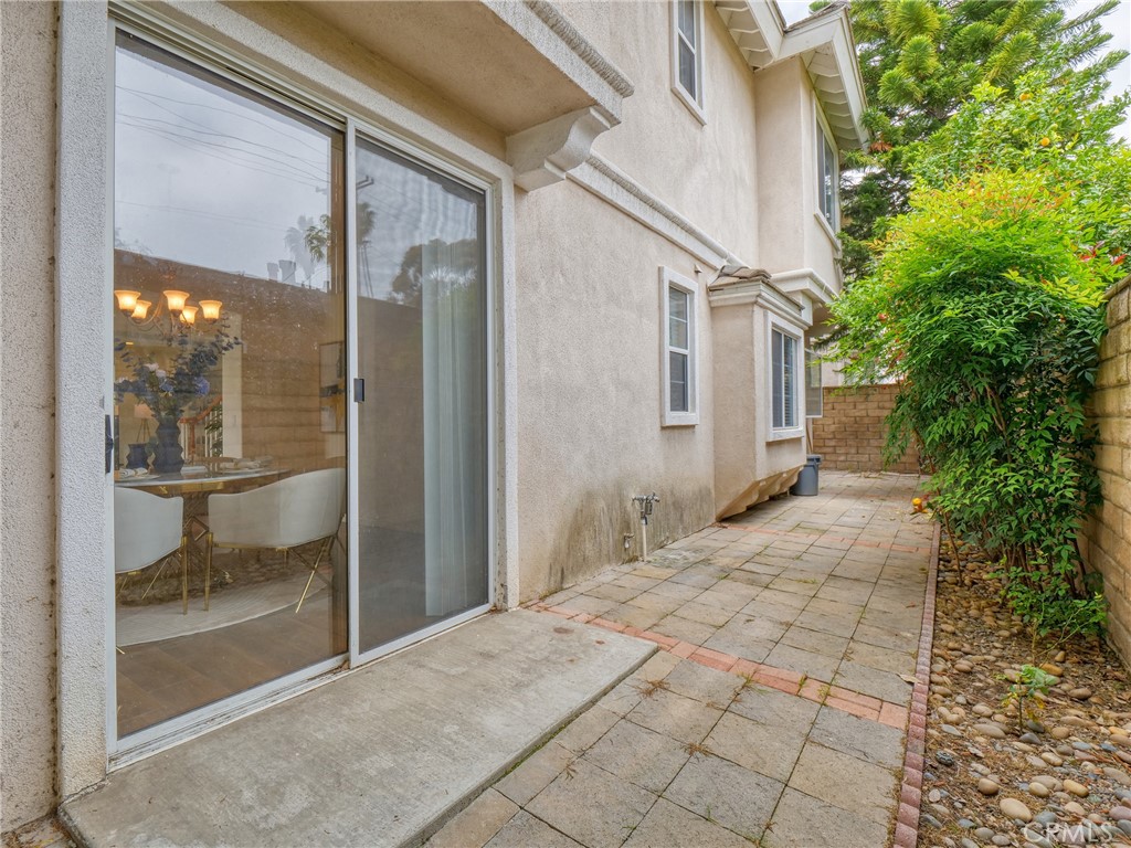 425 El Dorado Street A