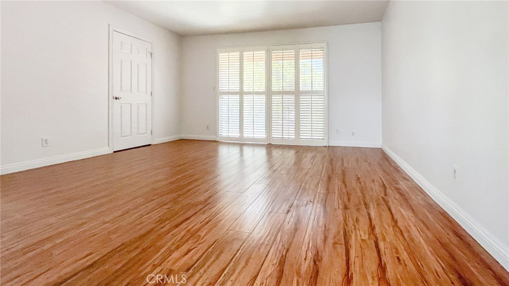 128 De Anza Street E