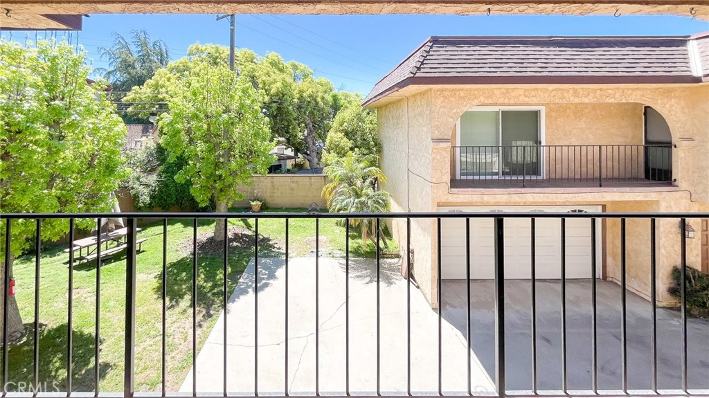 128 De Anza Street E