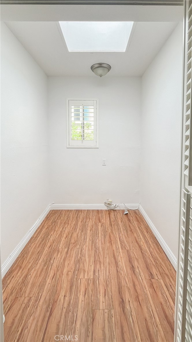 128 De Anza Street E