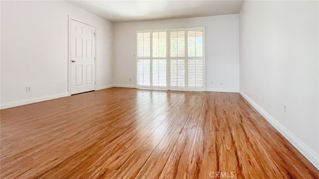 128 De Anza Street E