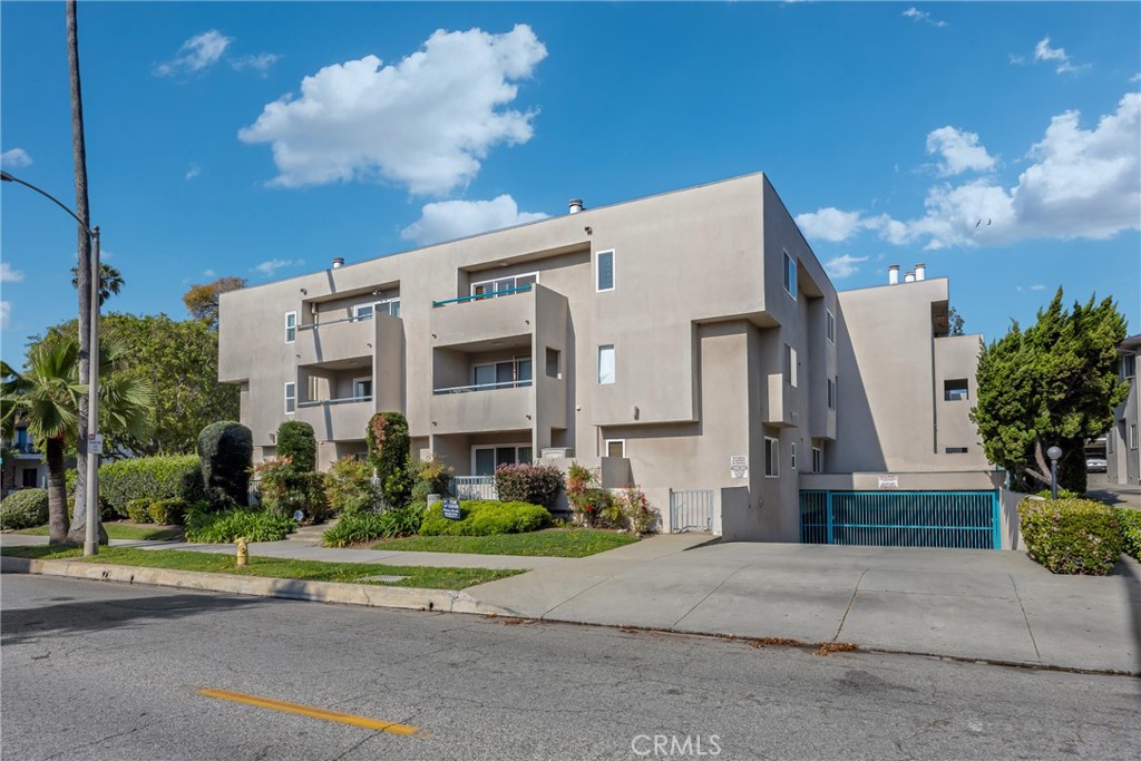 625 E Del Mar Boulevard 201