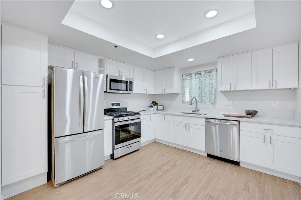 625 E Del Mar Boulevard 201