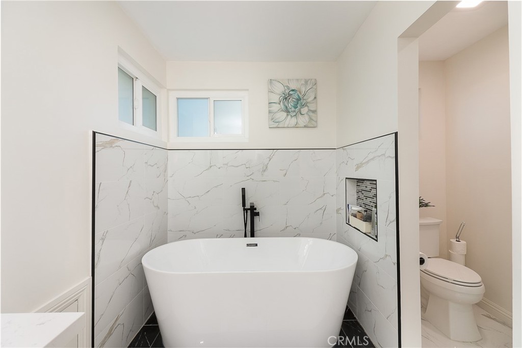 235 Poinsettia Avenue