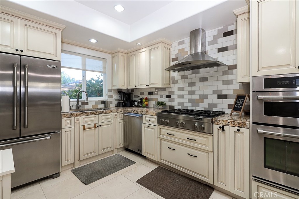 235 Poinsettia Avenue