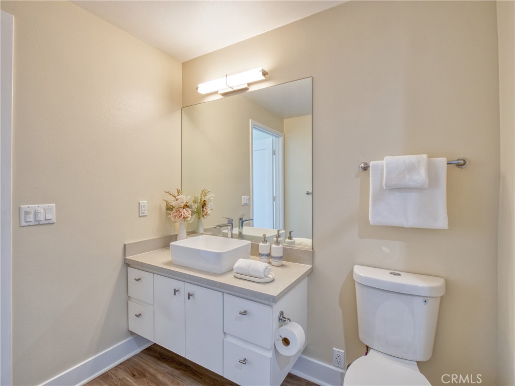 56 E Duarte Road 410