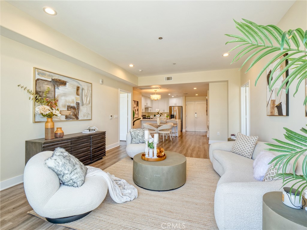 56 E Duarte Road 410