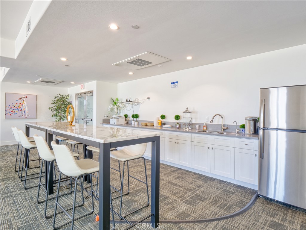 56 E Duarte Road 410