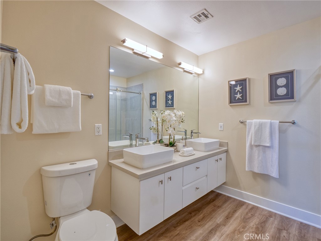 56 E Duarte Road 410