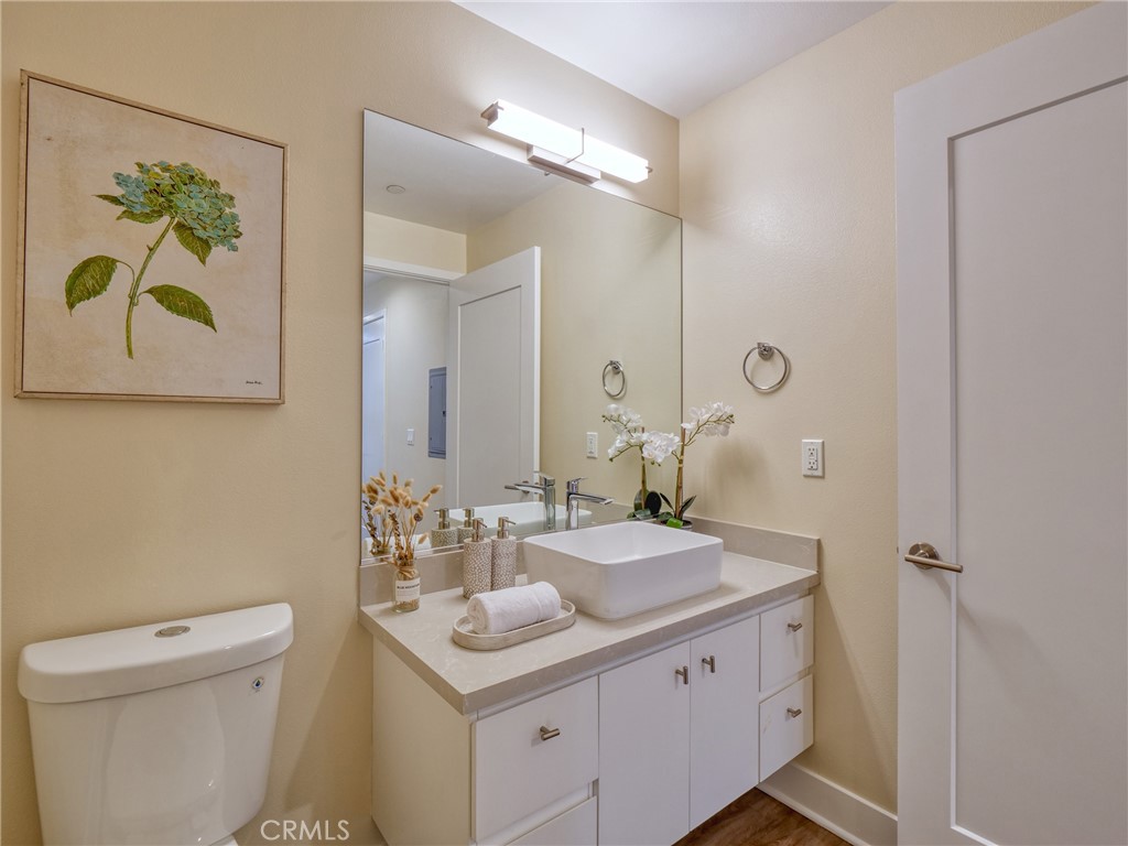 56 E Duarte Road 410