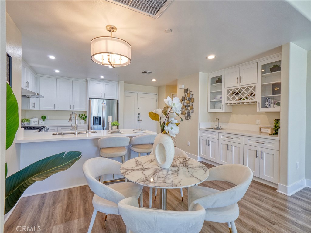 56 E Duarte Road 410