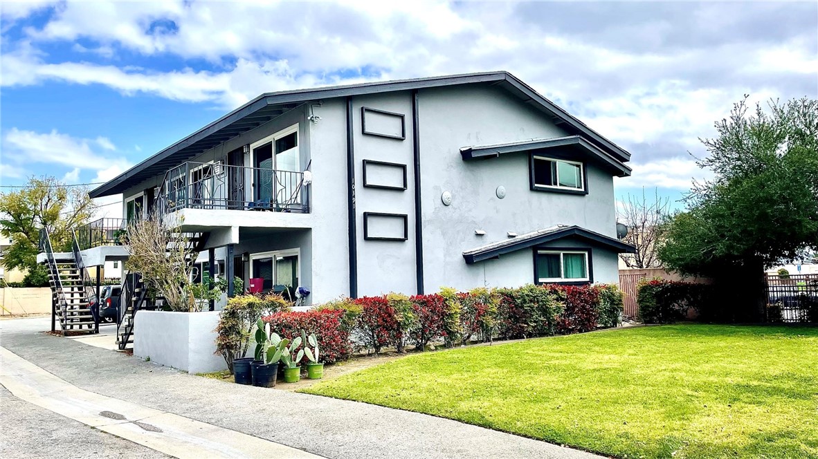 10391 Pradera Avenue