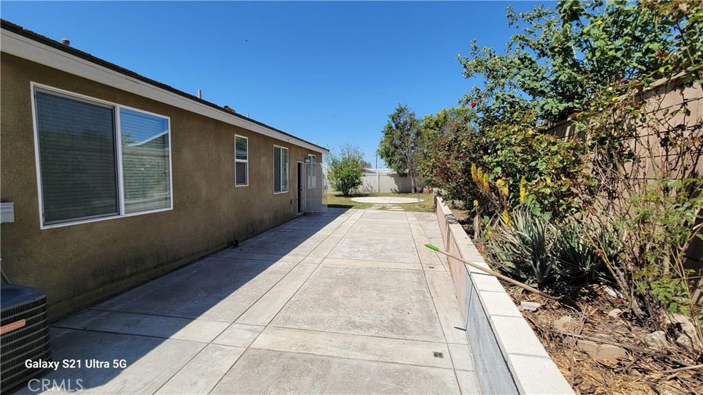 9204 Cattail Lane